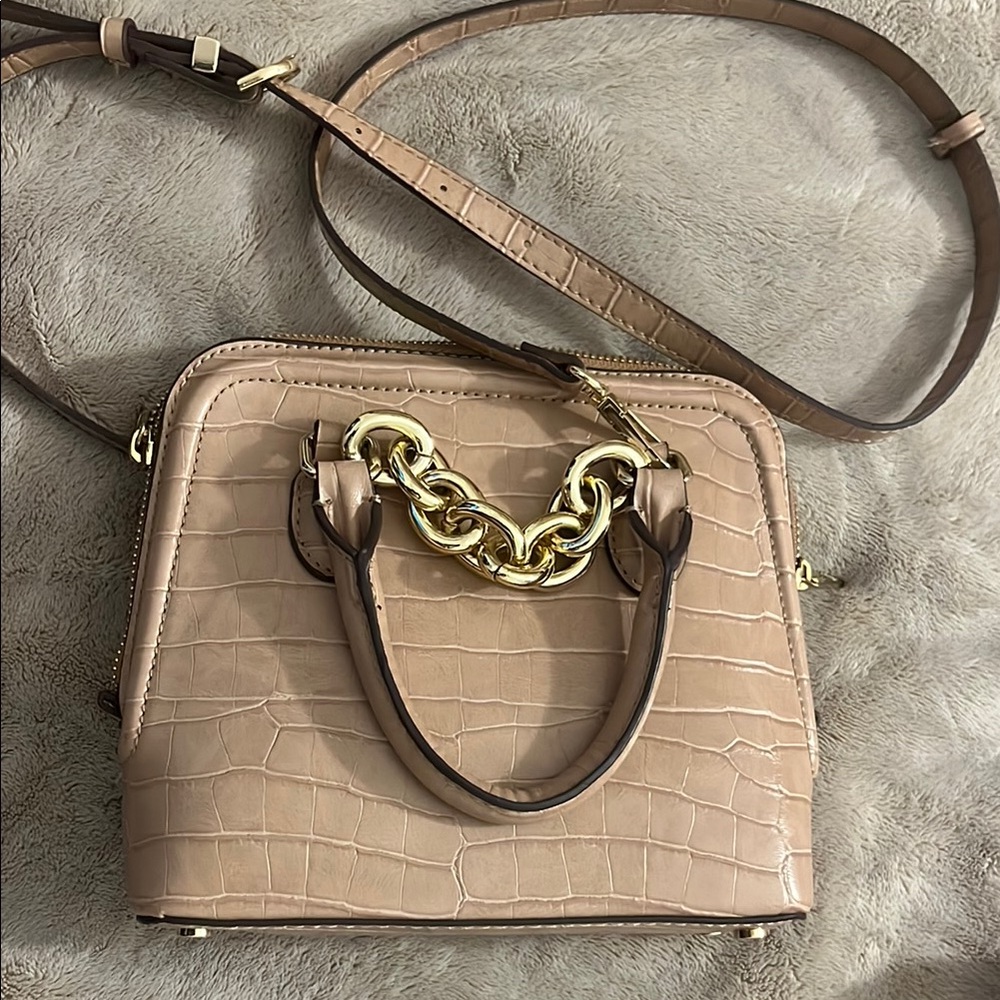 Zara Elegant Tan Croc-Embossed Handbag with Gold Chain